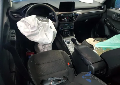 2025 Ford Escape Active z USA, uszkodzony, nr VIN 1FMCU9GN8SUA43841